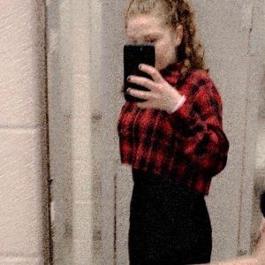 Meet your Posher, Kira